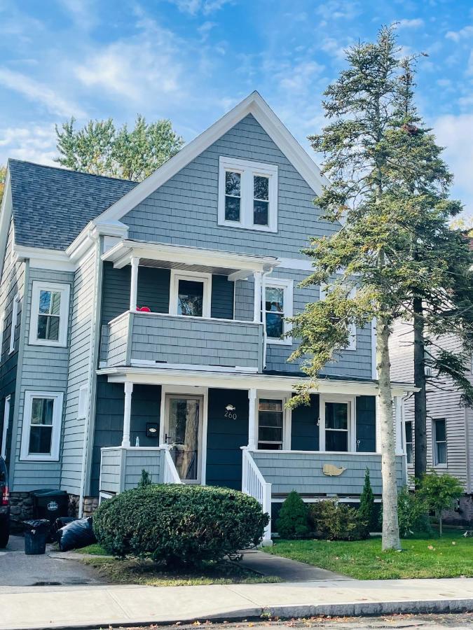 Delightful 2Br Apartment With Balcony - 15 Min From Mohegan Sun- Foxwoods Casinos & Mystic New London Zewnętrze zdjęcie