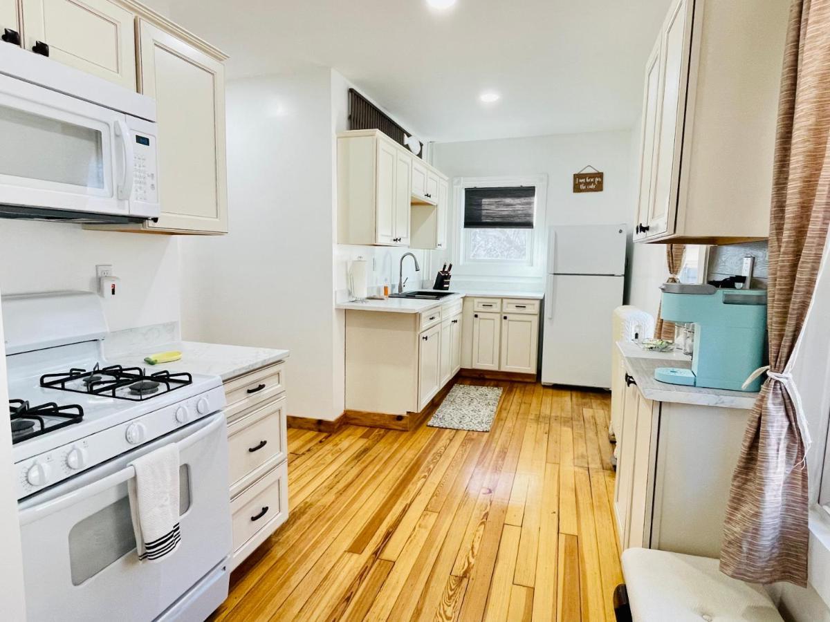 Delightful 2Br Apartment With Balcony - 15 Min From Mohegan Sun- Foxwoods Casinos & Mystic New London Zewnętrze zdjęcie