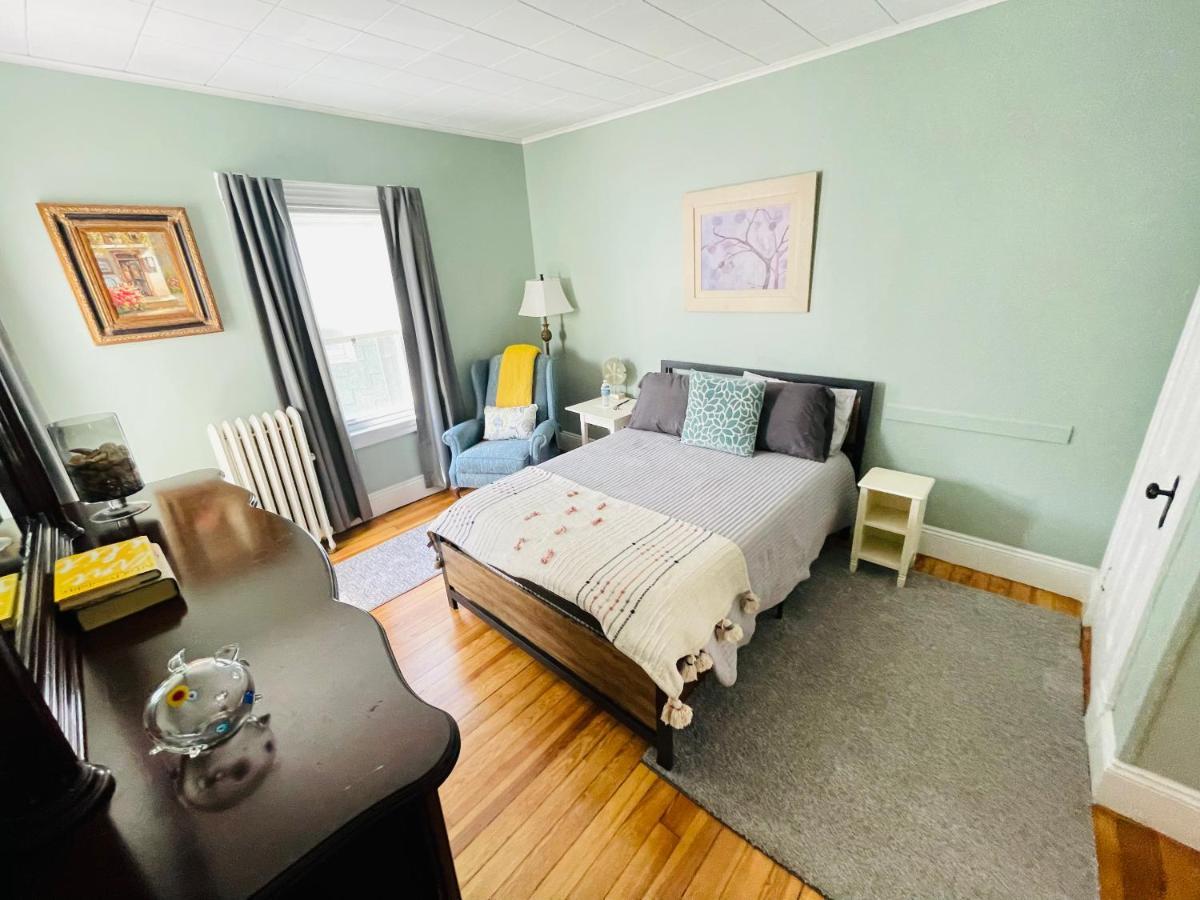 Delightful 2Br Apartment With Balcony - 15 Min From Mohegan Sun- Foxwoods Casinos & Mystic New London Zewnętrze zdjęcie