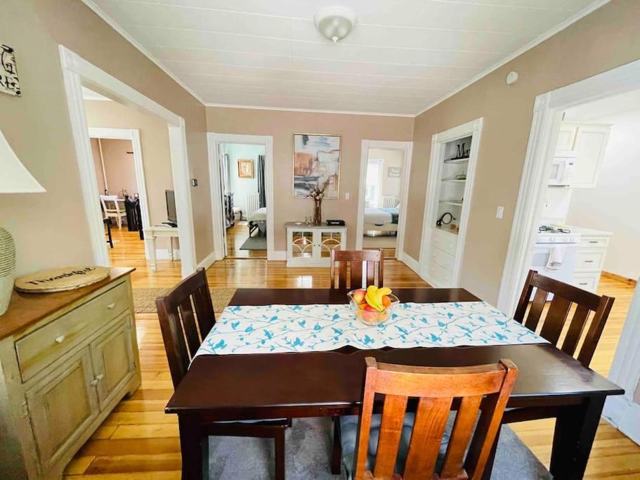 Delightful 2Br Apartment With Balcony - 15 Min From Mohegan Sun- Foxwoods Casinos & Mystic New London Zewnętrze zdjęcie