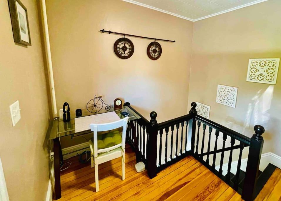 Delightful 2Br Apartment With Balcony - 15 Min From Mohegan Sun- Foxwoods Casinos & Mystic New London Zewnętrze zdjęcie