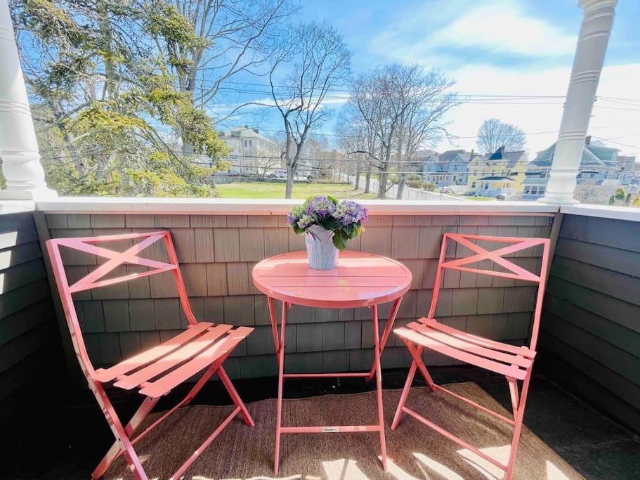 Delightful 2Br Apartment With Balcony - 15 Min From Mohegan Sun- Foxwoods Casinos & Mystic New London Zewnętrze zdjęcie